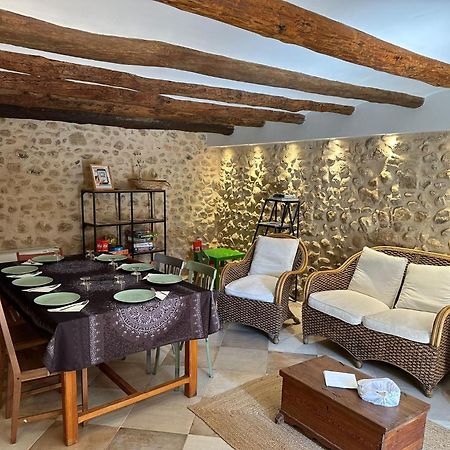 Maset Del Riu Pensionat Valderrobres Exteriör bild